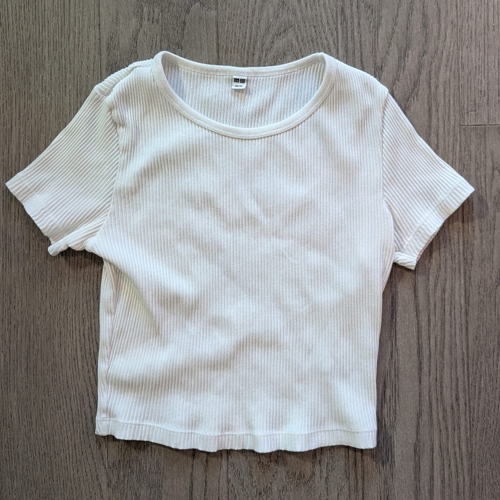 Uniqlo White Ribbed Cropped T-Shirt XS